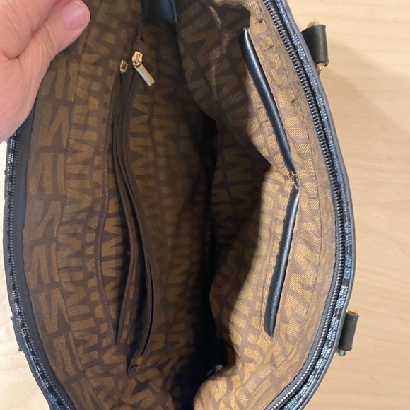 MKF Collection M Signature Hand Bag (IT) - Picture 5 of 6